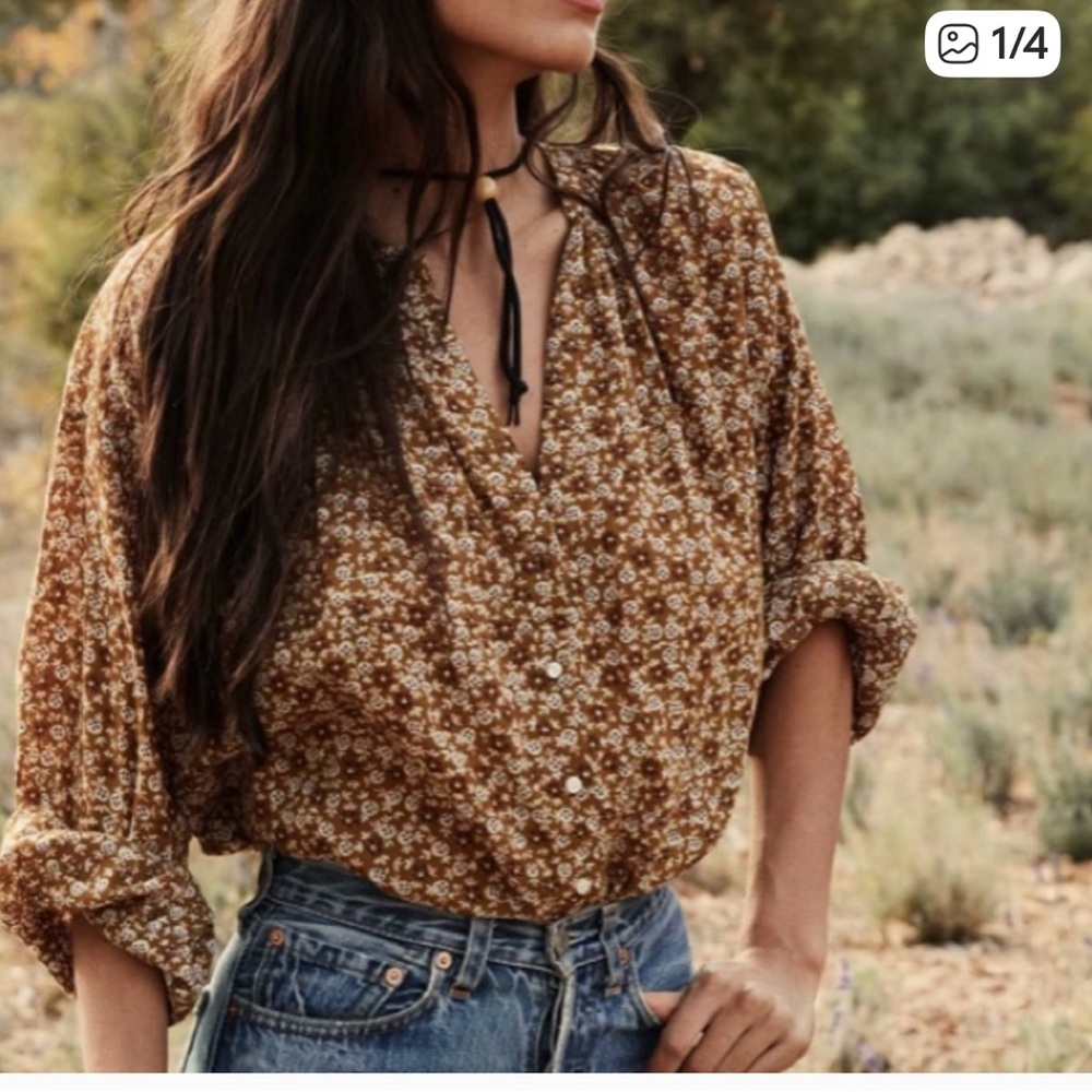 Doen Vintage Floral Tan Blouse